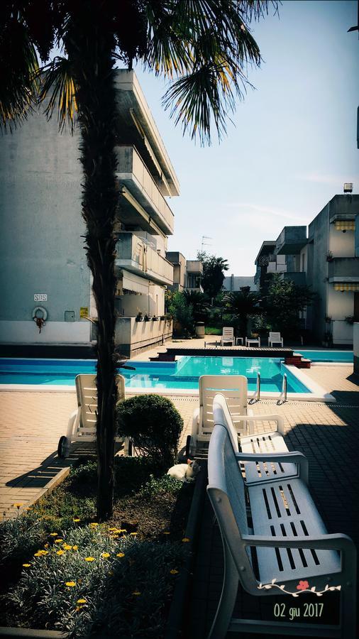 Claudia Residence Alba Adriatica Exterior photo